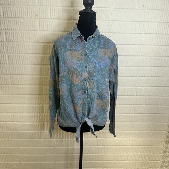 Prana Tops - PRANA Shirt Womens XS Button Up Front Tie Jungle Leaf Outdoor Organic Cotton
